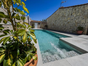 Villa Rosal- Solo familias y parejas
